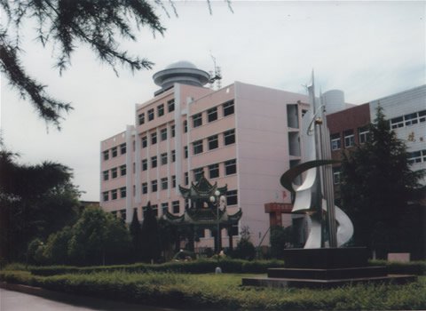 鄱陽中學(xué)圖片