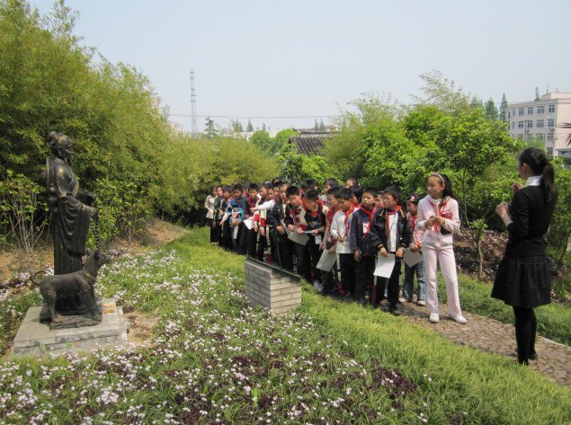 上海市青浦區(qū)重固小學(xué)