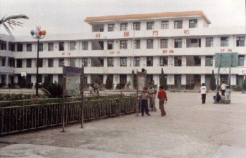 上海祝橋鎮(zhèn)中心小學(xué)圖片