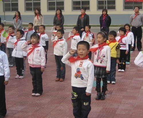 沈陽市鐵西區(qū)雛鷹小學圖片