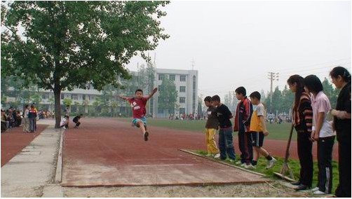 武漢市漢陽區(qū)向陽小學(xué)圖片