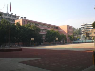 昆明市紅旗小學(xué)