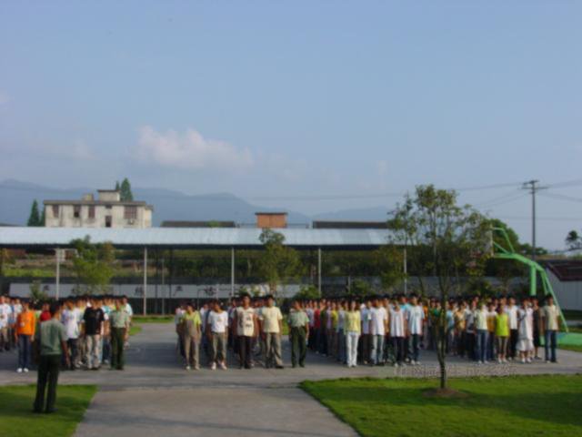 建寧職業(yè)中學(xué)圖片