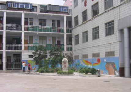 鄭州市幸福路小學(xué)圖片