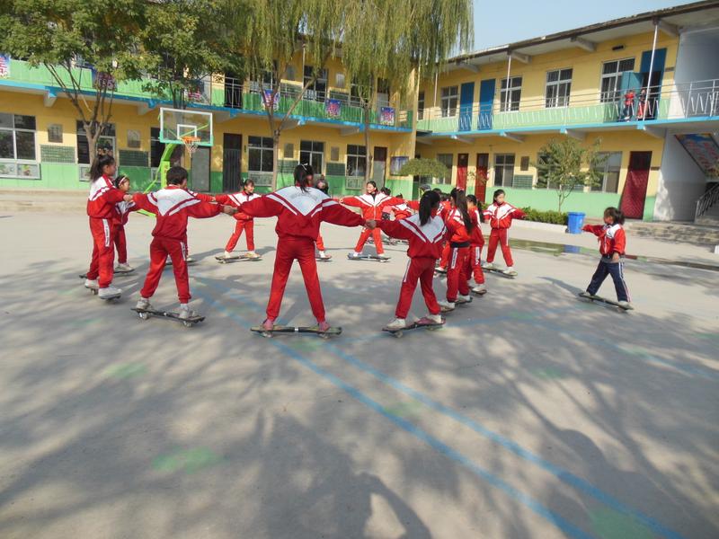 安陽縣洪河屯鄉(xiāng)上柏樹學校圖片