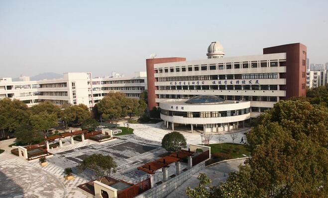 蕭山中學(xué)圖片