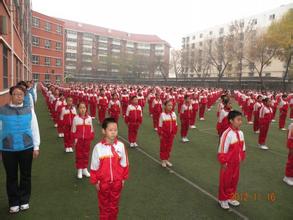 天津市塘沽草場(chǎng)街小學(xué)圖片