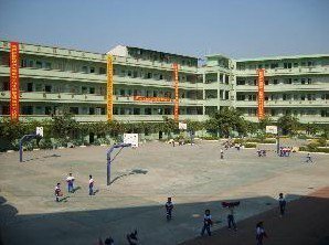 廣州市白云區(qū)龍江小學(xué)圖片