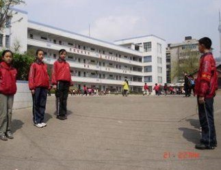 貴陽(yáng)市市東小學(xué)圖片