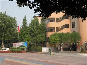 成都市龍舟路小學圖片