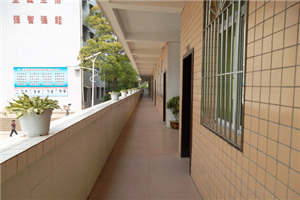 四川省通江縣至誠(chéng)職業(yè)中學(xué)